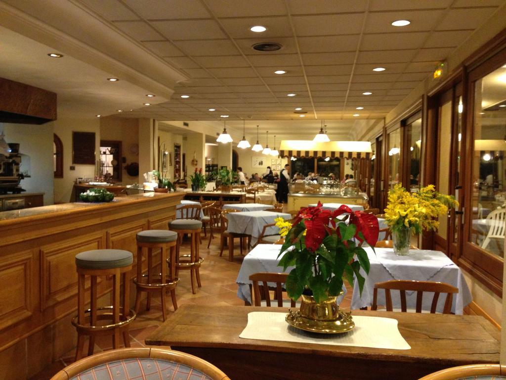 Mas De Vence - Hotel-Restaurant Εξωτερικό φωτογραφία