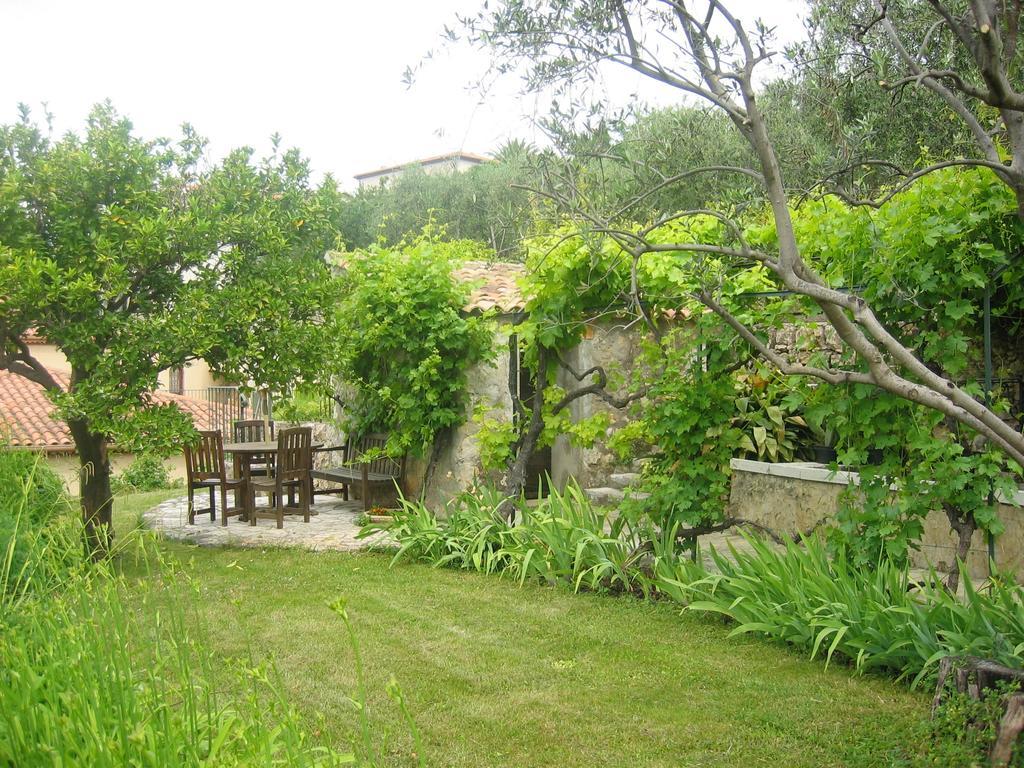 Mas De Vence - Hotel-Restaurant Εξωτερικό φωτογραφία